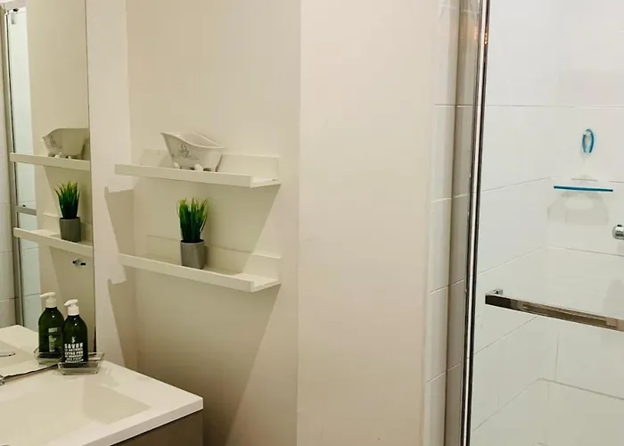 Appartement, En Plein Centre 55 M2 * Saumur